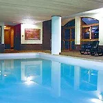 Lagrange L'ecrin Des Sybelles 假日公园 4*